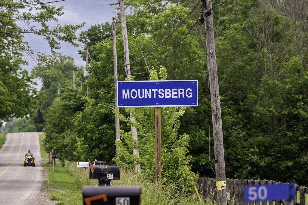60 Mountsberg Road, Flamborough, Ontario  L0P 1B0 - Photo 5 - H4194537